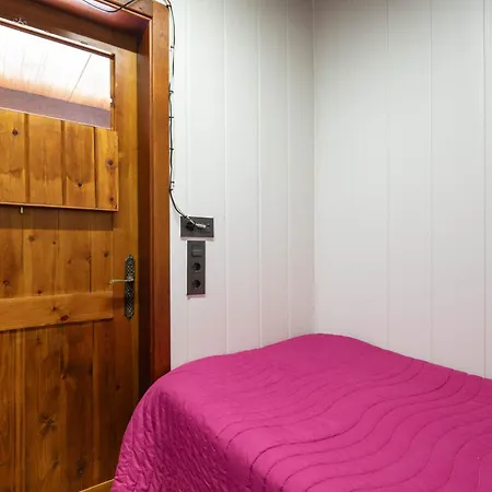 Bed & Breakfast O Forno Do Curro-habitacion Jardin