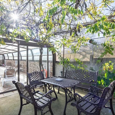 Bed & Breakfast O Forno Do Curro-habitacion Jardin Boborás