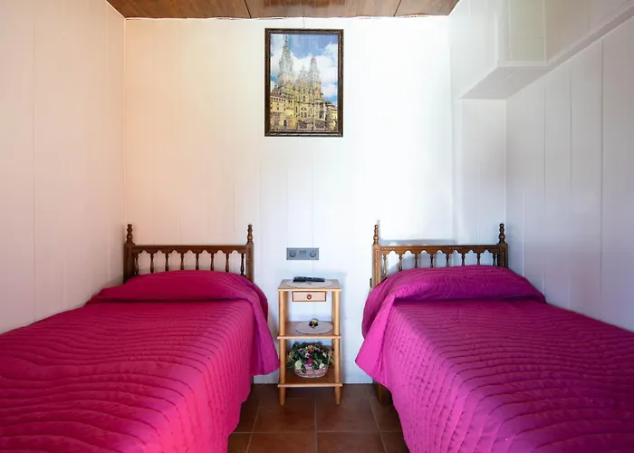 Bed & Breakfast O Forno Do Curro-habitacion Jardin